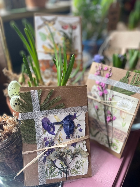 Hand Press Flower Cards